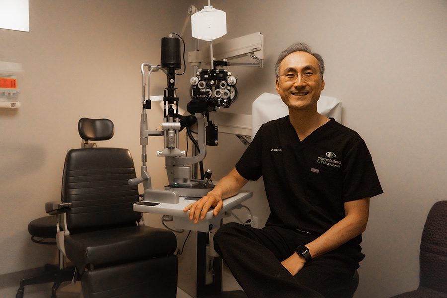 Dr Yi eye exam